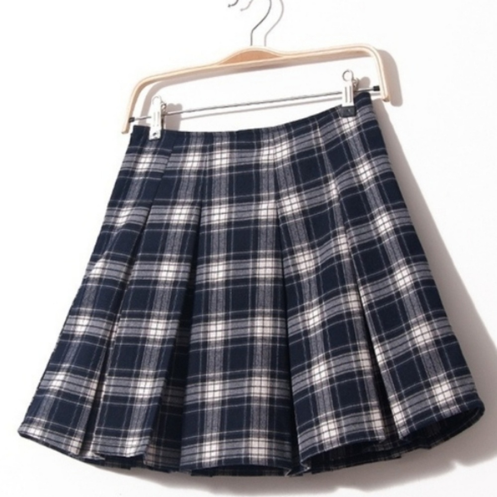 Tartan pleated skirt